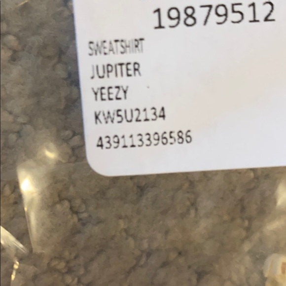 SOLD ON EBAY YEEZY SWEATSHIRT SIZE SMALL SZN  5 - Picture 5 of 14